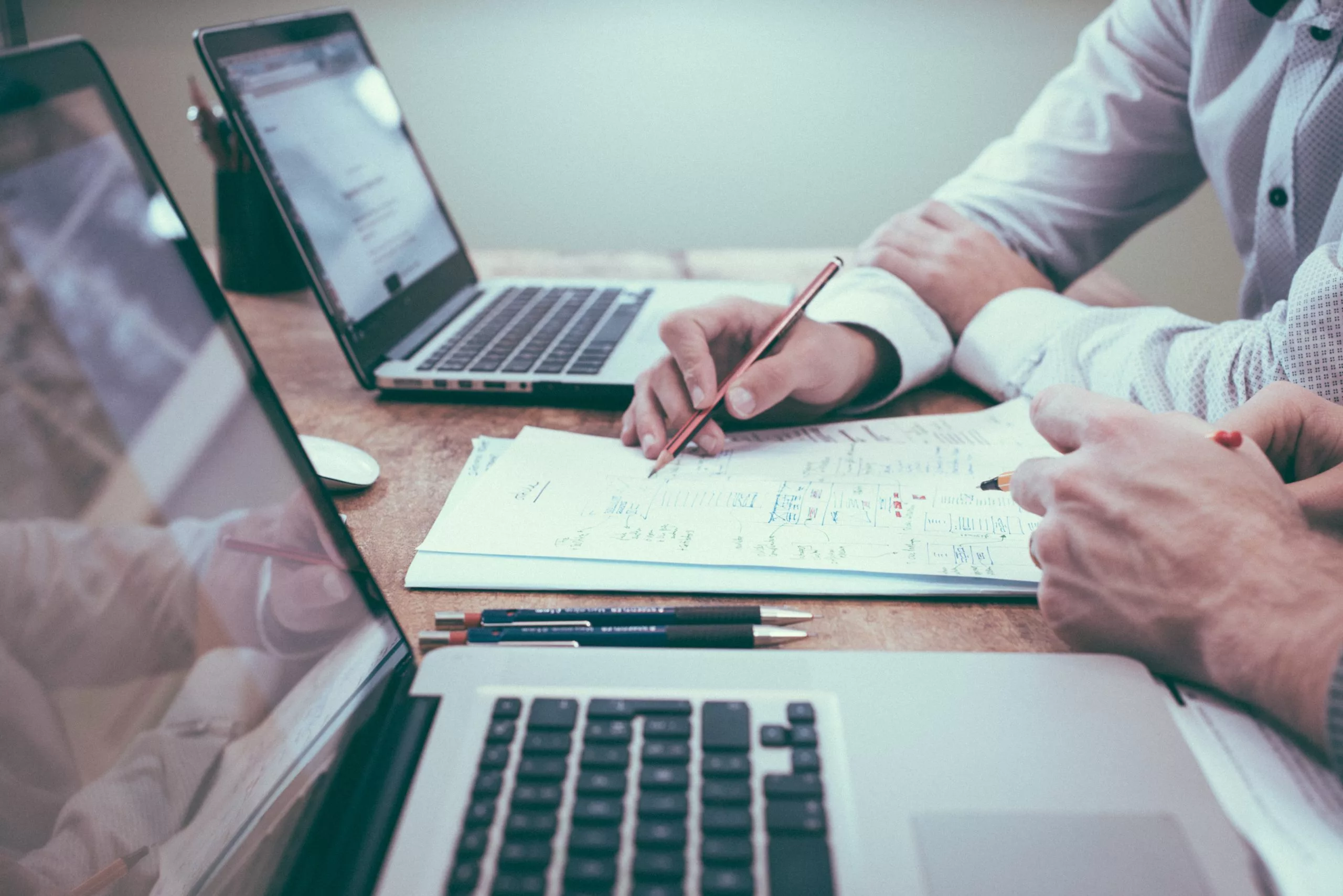 Improving professional services with customer experience data