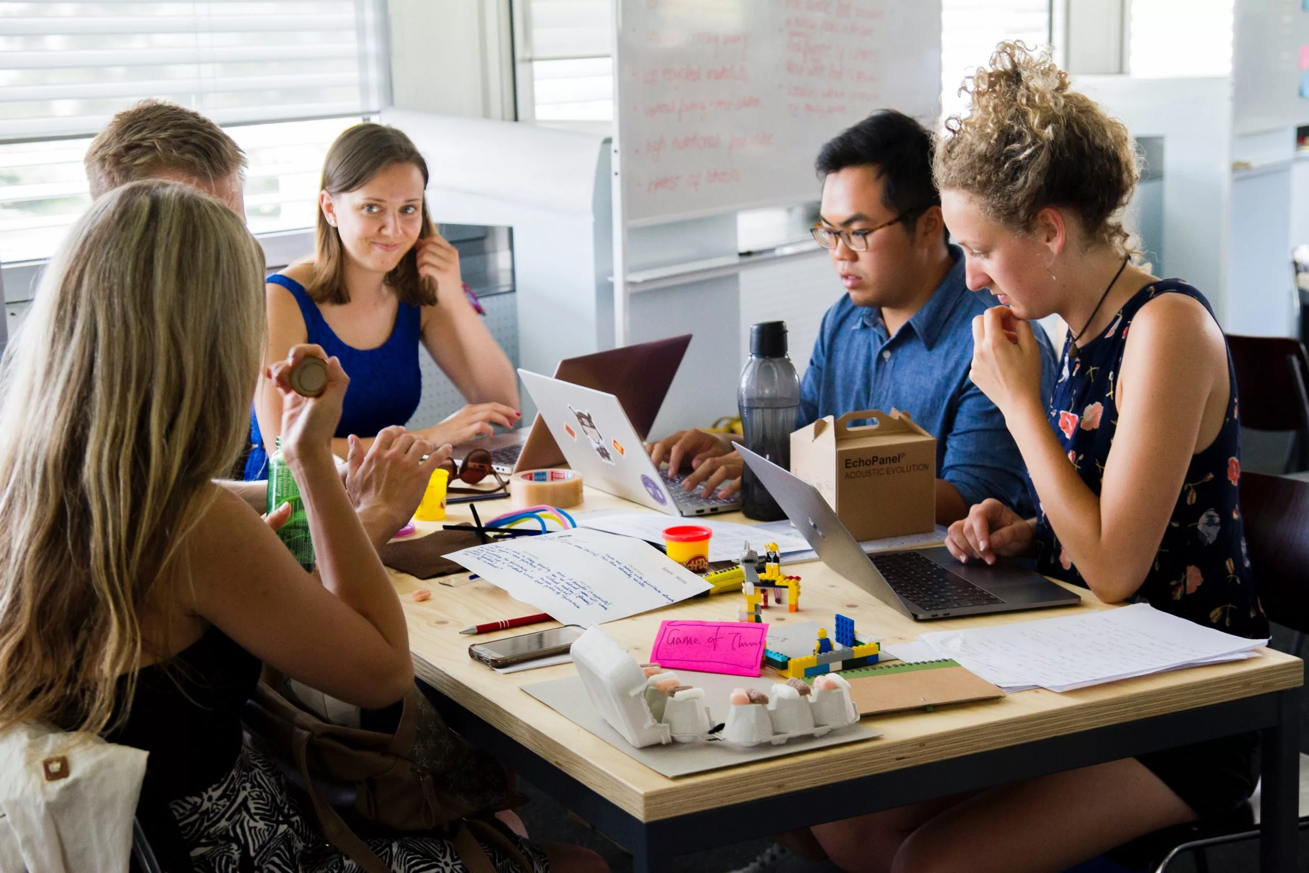Using customer experience measurement data to improve marketing teams